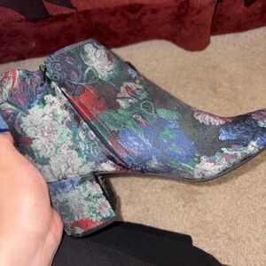 Zigi Soho Multicolor Floral Ankle Boots